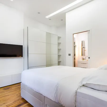Amazing Apartment- Eiffel Towerconvention Apartment